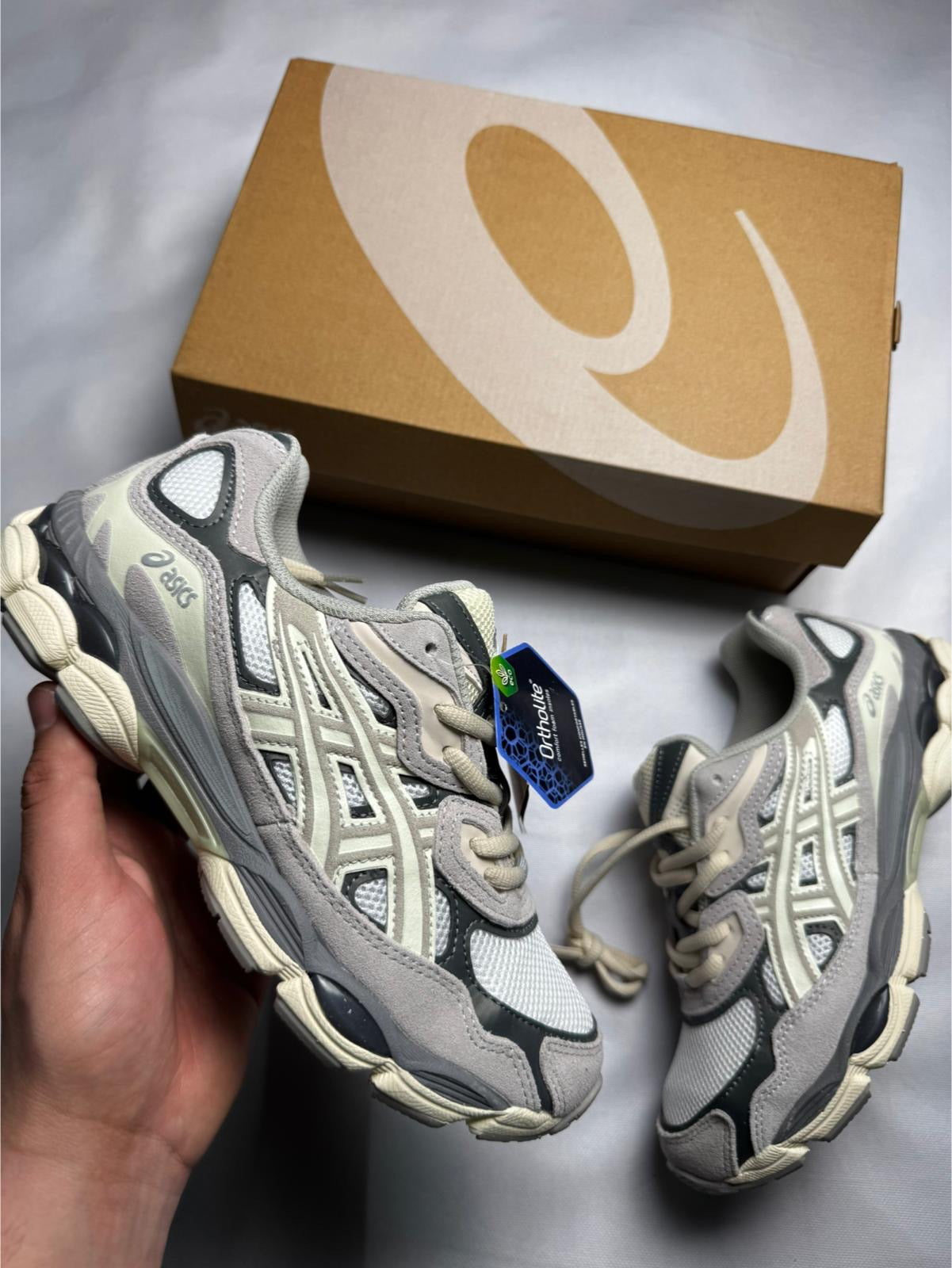 ASICS GEL "Beige"