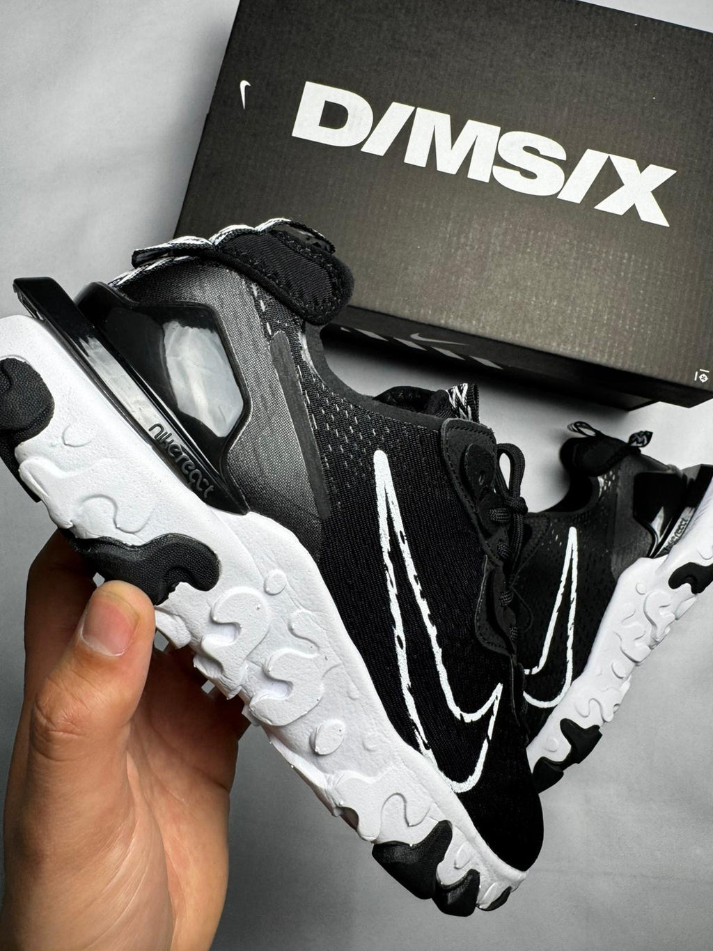 Nike react